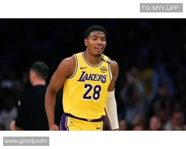 明星与篮球明星同框合影展现魅力与风采的精彩瞬间