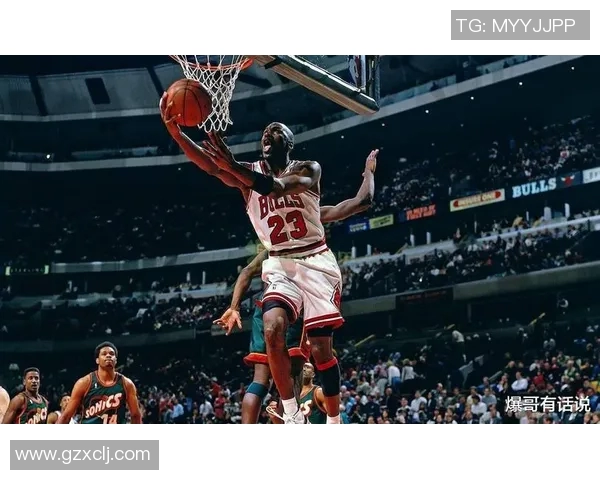 篮球巨星与篮球明星的辉煌对比与成就解析探讨篮球文化的深远影响